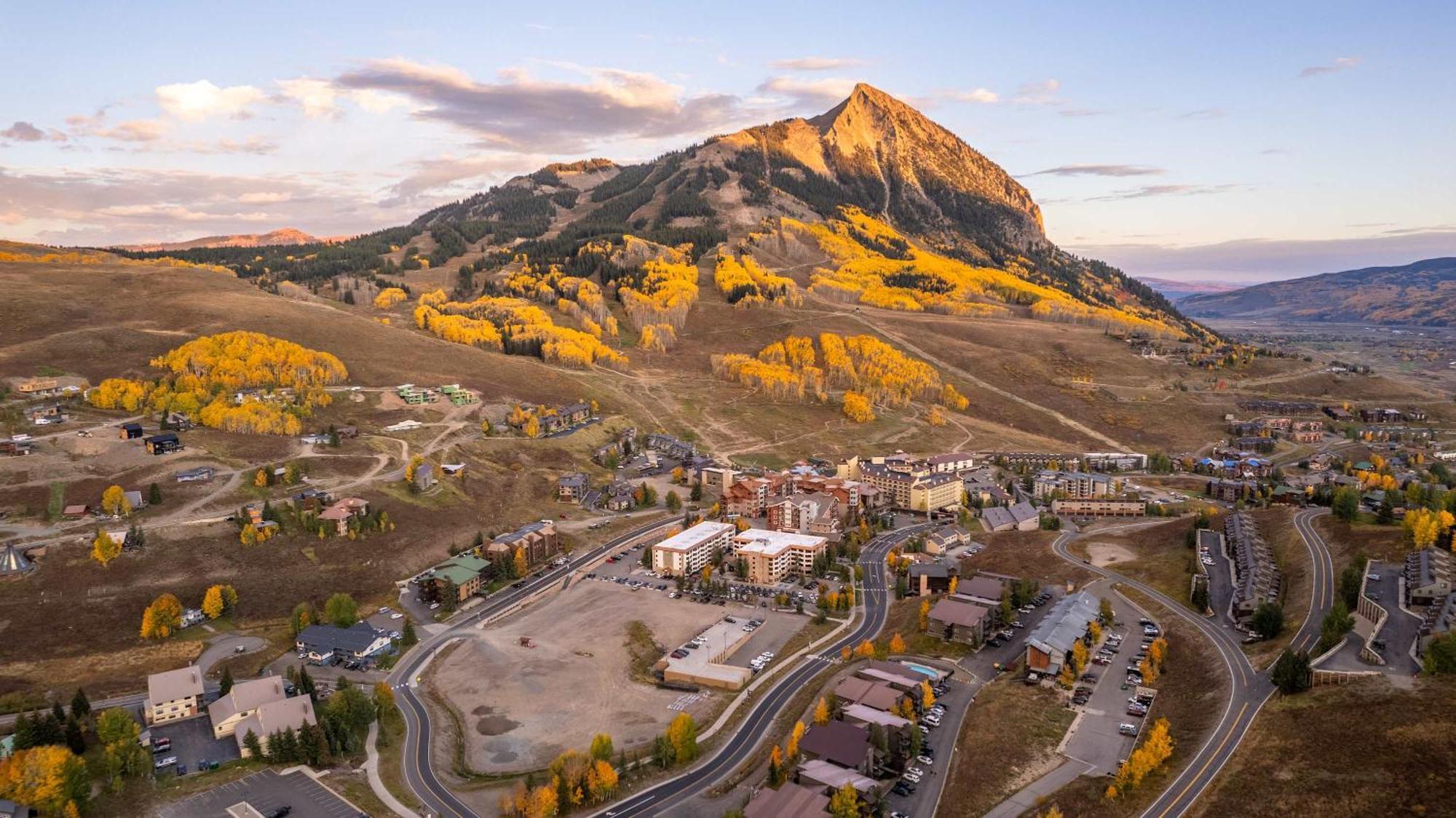 Studio 565 Perfect Location With Pool And Hot Tub Crested Butte Zewnętrze zdjęcie